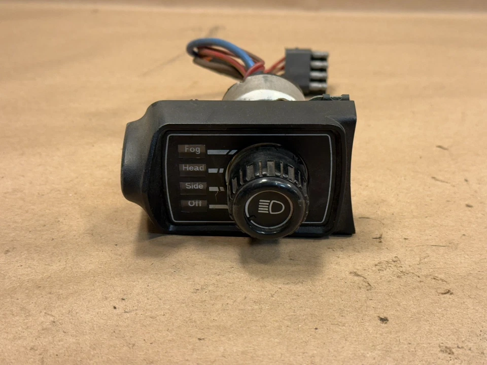 Panel de faros e interruptor Jaguar XJ6 XJ12 DAC4489 Foto 1 de 4