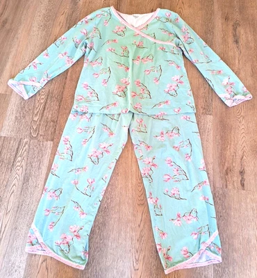 Conjunto de pijama de algodón orgánico Garnet Hill envoltura asiática manga larga 2 piezas algodón floral Foto 1 de 4