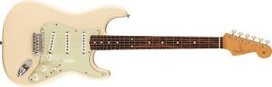 Fender Vintera II 60er Stratocaster olympisch weiß