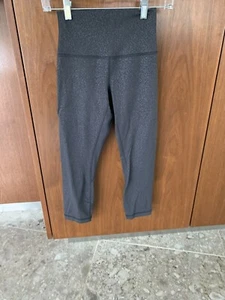Pantalones recortados Lululemon color: negros talla: 4 - Imagen 1 de 5
