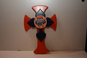 3" Embroidered Patch of the Houston Astros Mounted on a Cross wall hanging Nice - Picture 1 of 8