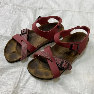 BIRKI'S Lillie Criss Cross Sandals Strappy Burgundy Plaid Size EUR=39 US=8/8.5 - Picture 1 of 12