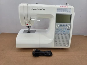 Singer Quantum CXL Sewing Machine. Great Condition!! Made in Japan! No Pedal!! - Picture 1 of 19