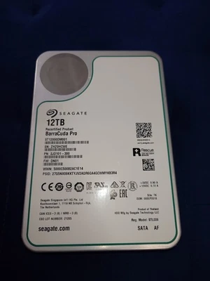 Seagate Barracuda Pro ST12000DM001 12TB 7.2K SATA 6Gb/s 3.5 Internal Hard Drive - Image 1 of 3