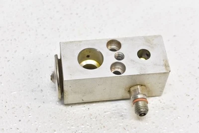 03-05 Dodge Neon SRT4 AC Válvula de expansión aire acondicionado 2003-2005 Foto 1 de 4