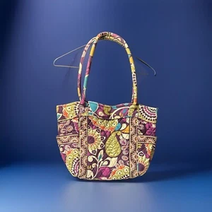 Vera Bradley Paisley Floral Village Pink Swirl Quilt Mandy Tote Bag. Retired - Picture 1 of 7