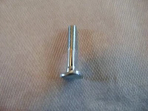 Honda POWER EQUIPMENT OEM FLUSH MOUNT BOLT 90113-V10-000 - Picture 1 of 6