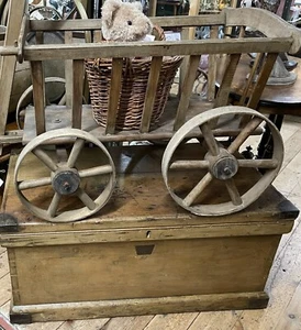 ANTIQUE VINTAGE DOG CART INTERESTING HISTORY WITH THE CART. - Picture 1 of 1