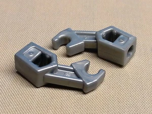 x2 Lego Minifig Flat Silver Arm Mechanical Exo-Force / Bionicle / Droid - Picture 1 of 1