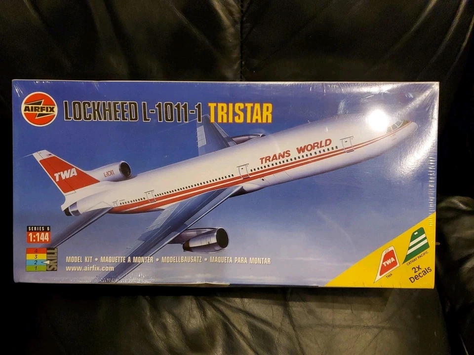 Airfix Lockheed L-1011-1 Tristar TWA/Cathay Pacific 1/144th scale model kit - Image 1 of 1