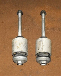Honda 225 HP 4 Stroke Upper Rubber Mounts PN 50151-ZY3-000 Fits 2006 and Up - Bild 1 von 2