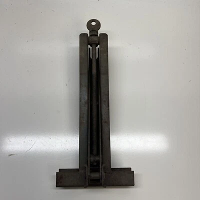 JAGUAR V-12 E-TYPE 1971 - 1974 JACK METALLIFACTURE ORIGINAL XKE - Imagem 1 de 4