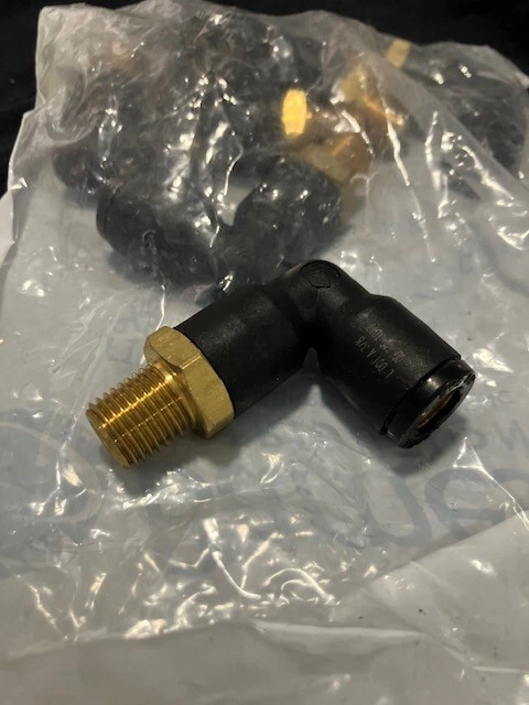 LEGRIS 3109 60 14 Male Elbow,90 Deg,3/8,MNPT x Tube,PK6 - Image 1 of 1