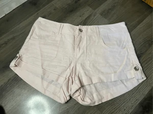 Dollhouse Pink Shorts Woman’s Size 11 - Picture 1 of 10