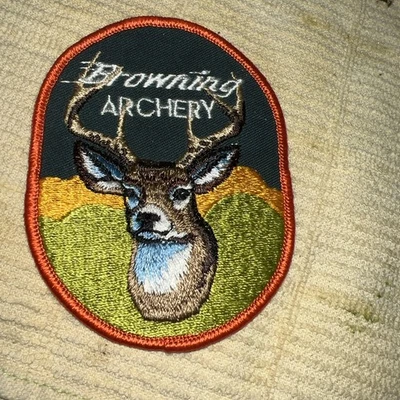 Parche de tiro con arco Buck Club Browning para arcos tradicionales y recurvos Buck Deer Foto 1 de 4
