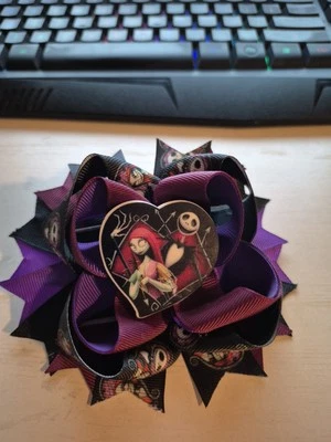 Lazo de pelo Jack and Sally 5,5" con pasador Foto 1 de 4