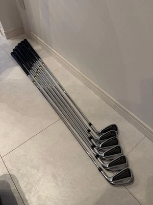 TaylorMade RocketBladez Iron Set Flex S 6 Pieces Dynamic Gold Right Handed F/S - Image 1 of 4