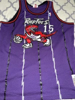 Toronto Raptors Vince Carter Mitchell & Ness 1998-99 Swingman Jersey Mens 2XL - Image 1 of 4