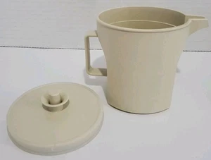 Vintage Tupperware Almond Creamer Pitcher #1414 With Lid - Picture 1 of 7