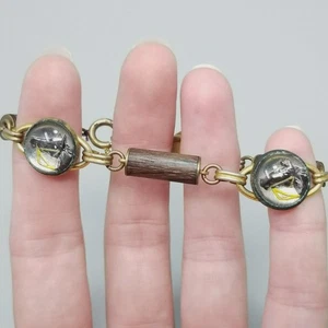 Vintage Equestrian Essex Glass Wood Horse Head Cabochon Bracelet 7 Inch Long - Picture 1 of 7
