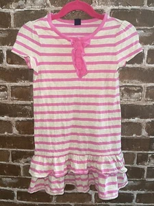 BABYGAP BABY GAP MÄDCHEN 4 4T ROSA GESTREIFTES KLEID KURZARM T-SHIRT KLEID RÜSCHE - Bild 1 von 2