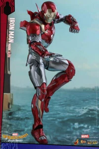 Hot Toys Mms 427 1/6 Spiderman Homecoming Mk 47 Iron Man Mark Diecast IN ITALIA - Bild 1 von 7