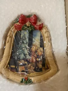 MJ Hummel" Wonder of Christmas "Bell Shaped Ornament Holiday Danbury Mint NIB - Picture 1 of 4