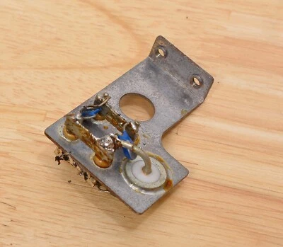 ICOM IC-751A PARTS: DIODO DI PROTEZIONE POLARITÀ INVERSA ALTA CORRENTE - Immagine 1 di 2