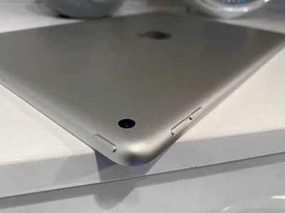 iPad 9 (2021) | 10.2 (Garantie: 12 Monate) - Bild 1 von 2