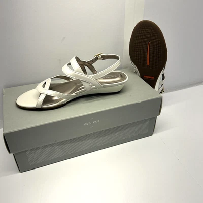 Rockport Total Motion Zandra Sanda Glossy Gray Size 5 Women New in Box - Image 1 of 4