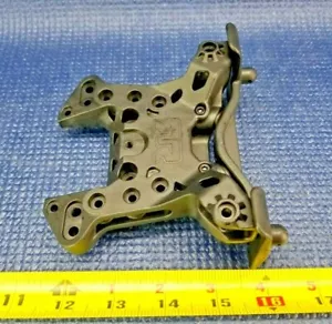 *NUOVO* ARRMA AMMORTIZZATORE POSTERIORE / SUPPORTI CORPO 1/5 8S OUTCAST ARA320476 ARA320534 - Foto 1 di 9