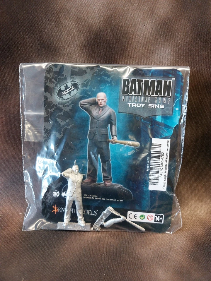 Knight Models BATMAN MINIATURE Game TROY SINS BNIB OOP - Image 1 of 1