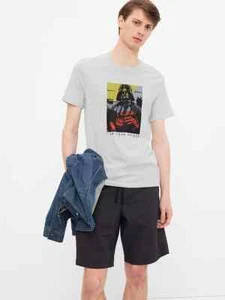 NWT GAP Star Wars Darth Vader Graphic T-Shirt Tee Shirt Trek Gray Men M L - Picture 1 of 4