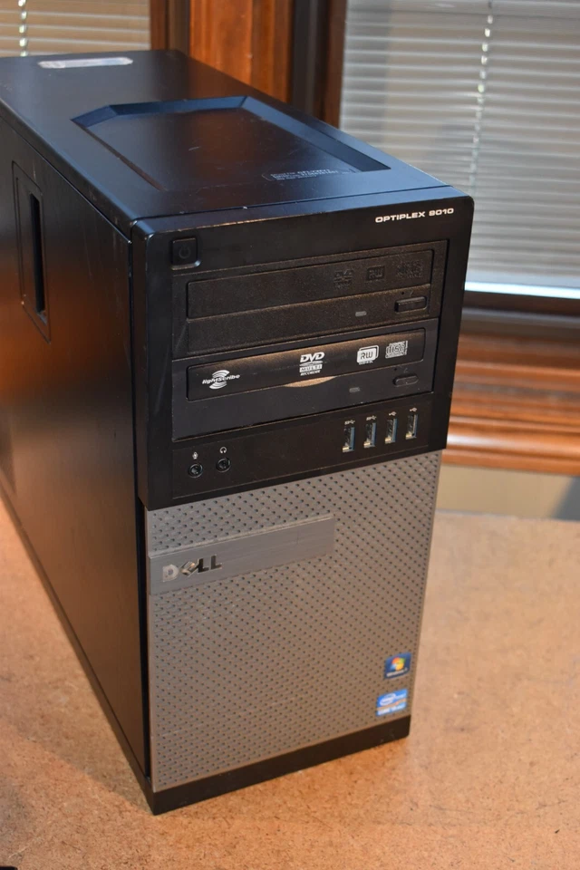 Dell Optiplex 9010 Quad Core i5-3550 3.3GHz 4GB RAM 750GB HDD Windows XP 32-bit - Image 1 of 4