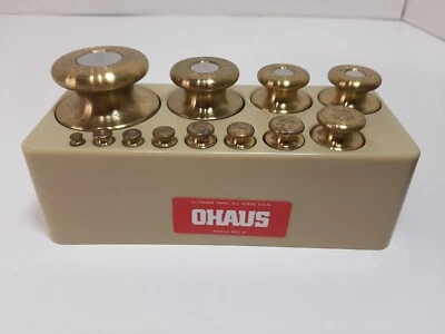 VINTAGE OHAUS BRASS METRIC CALIBRATION WEIGHT SET 1g to 500g COMPLETE ORG. CASE - Image 1 of 4