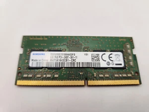 Samsung 8GB , DDR4,PC4-2400T, M471A1K43CB1-CRC Laptop memory - Picture 1 of 2