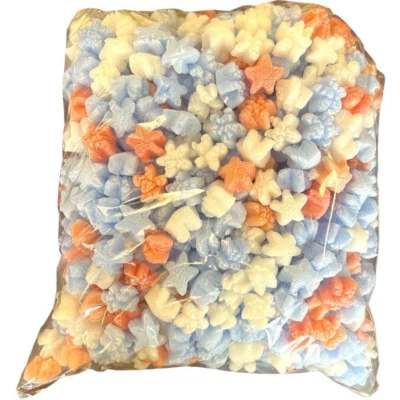 Minipak Packing Peanuts Red White Blue Star Shape Minipack .6 Cu F Biodegradable - Image 1 of 4