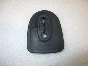 Control Box or Motor Cable Guide - Picture 1 of 3