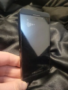Smartphone BlackBerry Z10 - 16 Go - Noir (Désimlocké) - Photo 1 sur 3