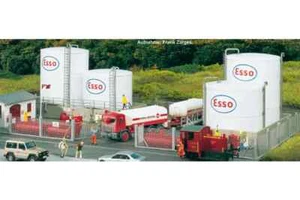 Piko HO Scale 61141 Classic Line ESSO Tank Farm Complex, Building Kit (HO-Scale) - Picture 1 of 1