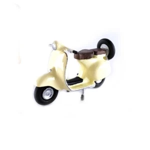 CR 1:64 Painted Figure Model ature Resin Diorama Toy Vespa Motocycle Beige - Picture 1 of 1