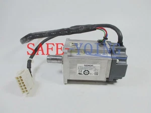 1PCS Used Siemens servo motor 1FL4032-0AF21-0AA0 3000 / min 200W 200V 0.637N.m - Picture 1 of 8