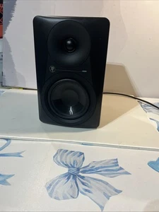 Mackie MR524 5'' 50W Powered Studio Monitor Single - Picture 1 of 3