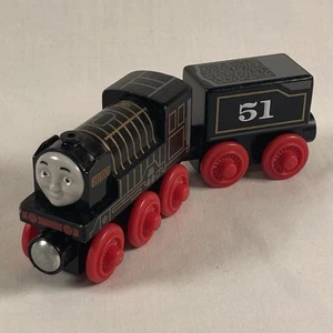 Thomas der Zug Holzeisenbahn Hiro mit Tender schwarz #51 Echtholz 2012 GGG67 - Bild 1 von 8