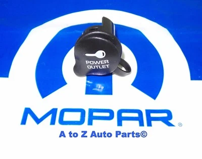 NEW 07-17 Dodge,Chrysler,Jeep Instrument Panel Power Outlet BEZEL with COVER,OEM Foto 1 de 2