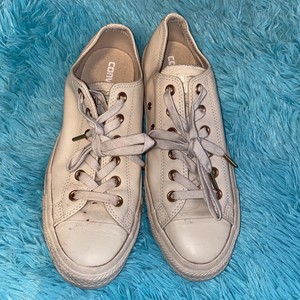 blush leather converse