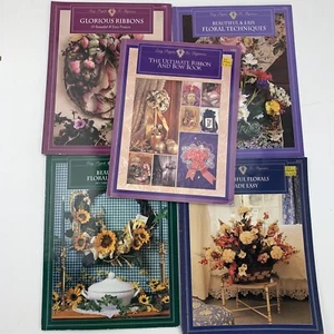 Easy Projects for Beginners Lot of 5 Books Wreaths Ribbons Floral Bow - Picture 1 of 6
