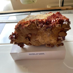 VANADINITE WONDERFUL LARGE SPECIMEN FROM BOU ALMADEN, MOROCCO 796g MF4435 - Picture 1 of 15