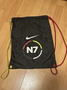 Nike N7 Drawstring Bag BZ9708 -001 Schwarz Gelb Rot - Bild 1 von 8