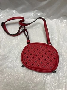 INC International Concepts Quiin Quilted Convertible Fanny Pack Small Crossbody - Picture 1 of 15